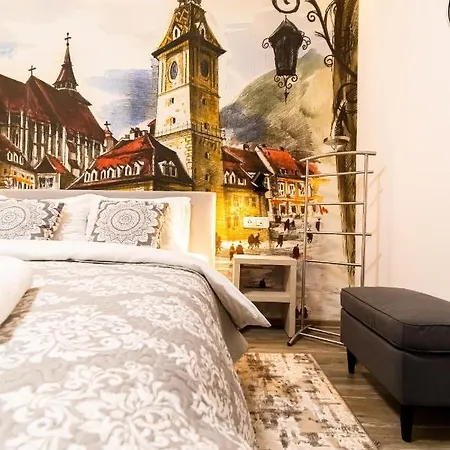 Okbrasov - & In The Heart Of Old Town, Moments Away From The Black Church 公寓 布拉索夫