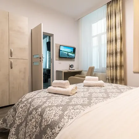 Apartment Okbrasov - & In The Heart Of Old Town, Moments Away From The Black Church *