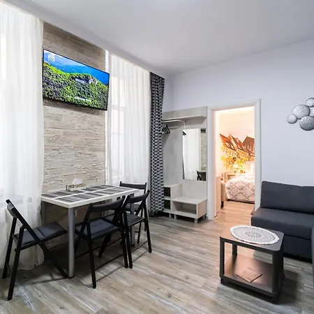 公寓 Okbrasov - & In The Heart Of Old Town, Moments Away From The Black Church