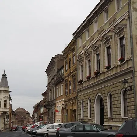 公寓 Okbrasov - & In The Heart Of Old Town, Moments Away From The Black Church *