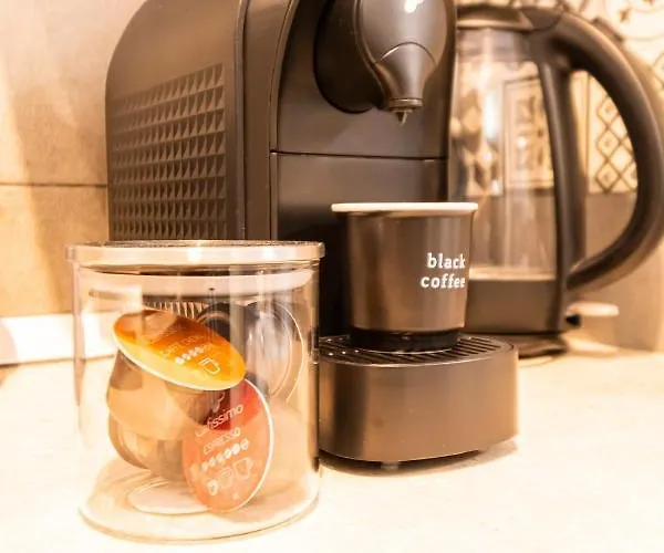 Okbrasov - & In The Heart Of Old Town, Moments Away From The Black Church 公寓 *